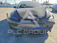 2025 Tesla Model 3 фото