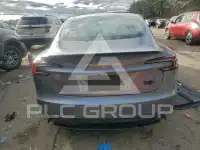 2025 Tesla Model 3 фото