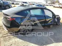 2025 Tesla Model 3 photo