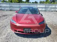 2025 Tesla Model 3 photo