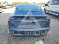 2025 Tesla Model 3 фото