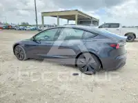 2025 Tesla Model 3 фото