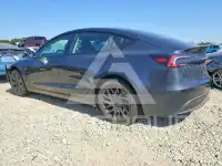 2025 Tesla Model 3 photo