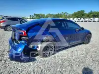 2025 Tesla Model 3 photo