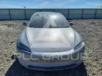 2025 Tesla Model 3 фото