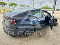 2025 Tesla Model 3 photo