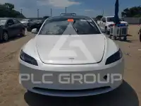 2025 Tesla Model 3 фото