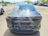 2025 Tesla Model 3 photo