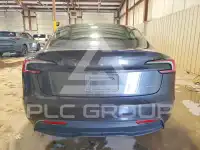 2025 Tesla Model 3 фото