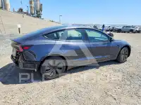 2025 Tesla Model 3 фото