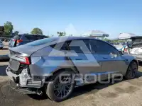 2025 Tesla Model 3 фото