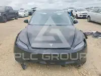 2025 Tesla Model 3 photo