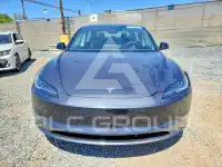 2025 Tesla Model 3 фото