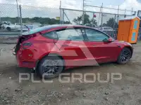 2025 Tesla Model 3 фото