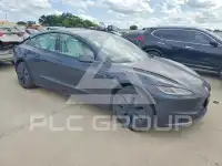 2025 Tesla Model 3 photo