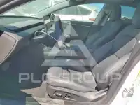 2025 Tesla Model 3 photo