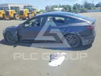 2025 Tesla Model 3 фото