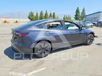 2025 Tesla Model 3 фото