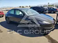 2025 Tesla Model 3 фото