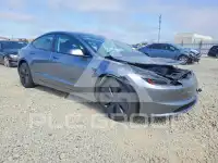 2025 Tesla Model 3 photo
