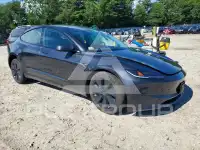 2025 Tesla Model 3 фото