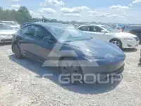2025 Tesla Model 3 фото