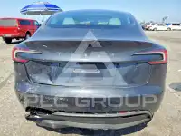 2025 Tesla Model 3 фото