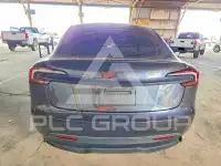 2025 Tesla Model 3 фото