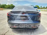 2025 Tesla Model 3 фото