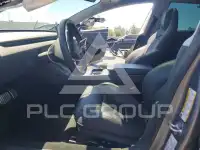 2025 Tesla Model 3 photo