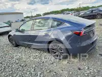 2025 Tesla Model 3 фото