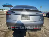 2025 Tesla Model 3 photo