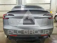 2025 Tesla Model 3 фото