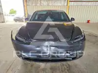 2025 Tesla Model 3 фото