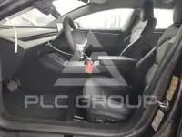 2025 Tesla Model 3 фото