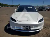 2025 Tesla Model 3 фото