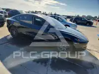2025 Tesla Model 3 фото