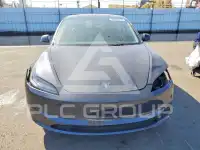 2025 Tesla Model 3 photo