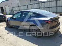 2025 Tesla Model 3 photo