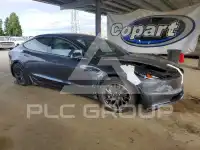 2025 Tesla Model 3 фото