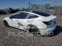 2025 Tesla Model 3 photo