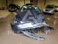 2025 Tesla Model 3 фото