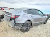 2025 Tesla Model 3 фото