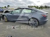 2025 Tesla Model 3 photo