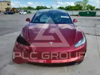 2025 Tesla Model 3 фото