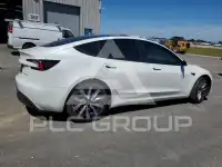 2025 Tesla Model 3 photo