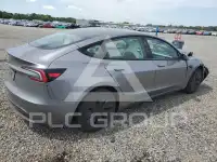 2025 Tesla Model 3 photo