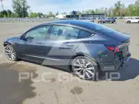 2025 Tesla Model 3 фото