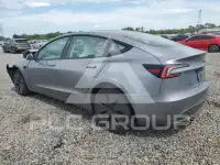 2025 Tesla Model 3 photo