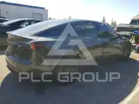 2025 Tesla Model 3 photo